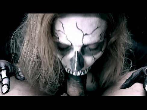 ❤️ Demon nighean sucking cock le a beul dubh agus slugadh cum. Pornografach  leinn  ❌️❤